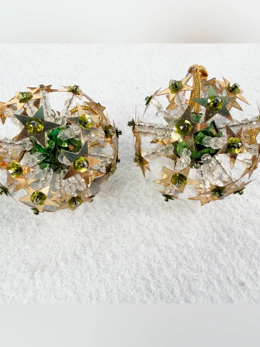 Atomic Starburst Cluster Star Green Beaded Pushpins Christmas Ornament Vintage 2